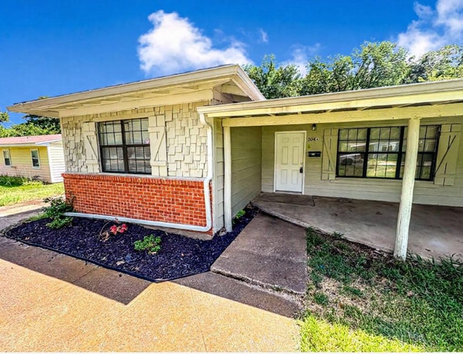 Building Photo - 104 Twining Dr Rental