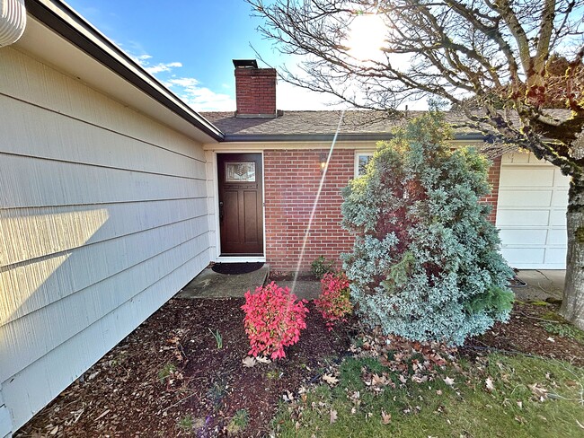 Photo - 13806 NE Fremont Ct