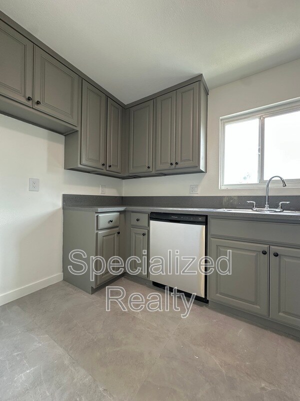 Photo - 6731 Troost Ave Unidad 3