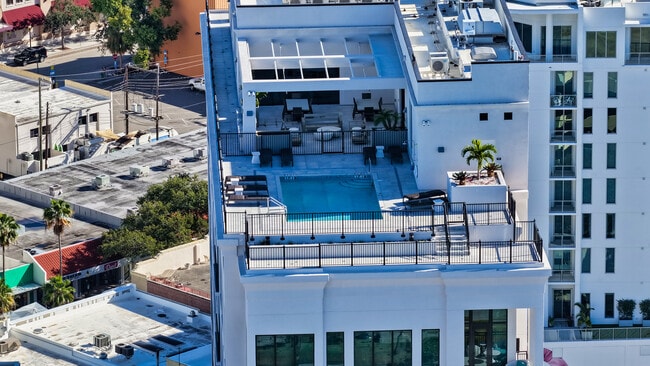 18th Floor Social & Pool Area - 33 S Palm Ave Unit The DeMarcay