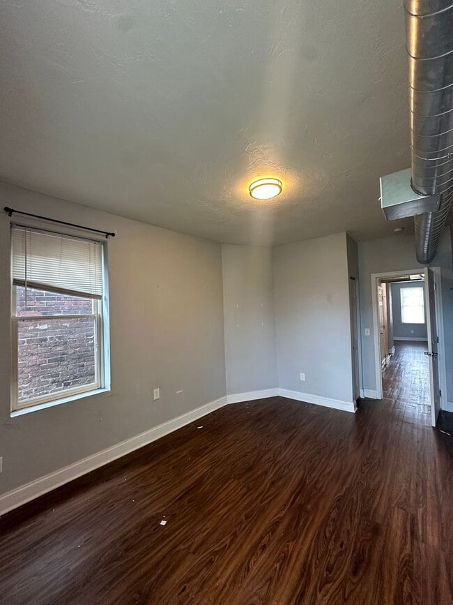 Photo - 1021 E Carson St Unidad #1