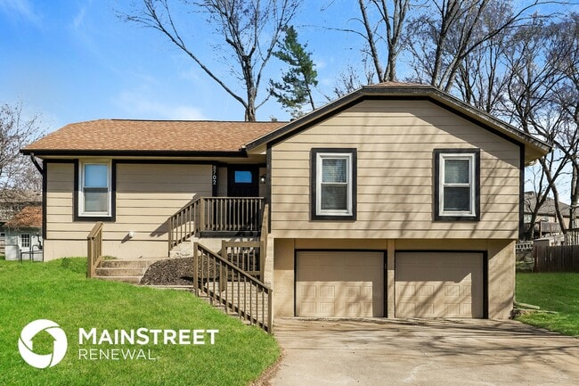 Building Photo - 8702 Linda Ln