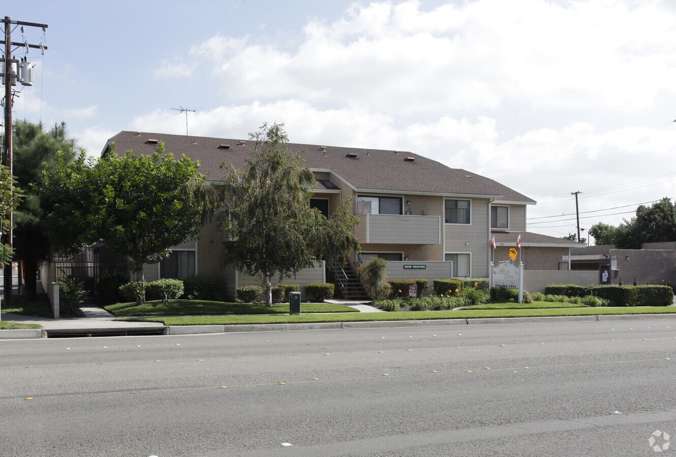 Western Terrace - Western Terrace Apartments