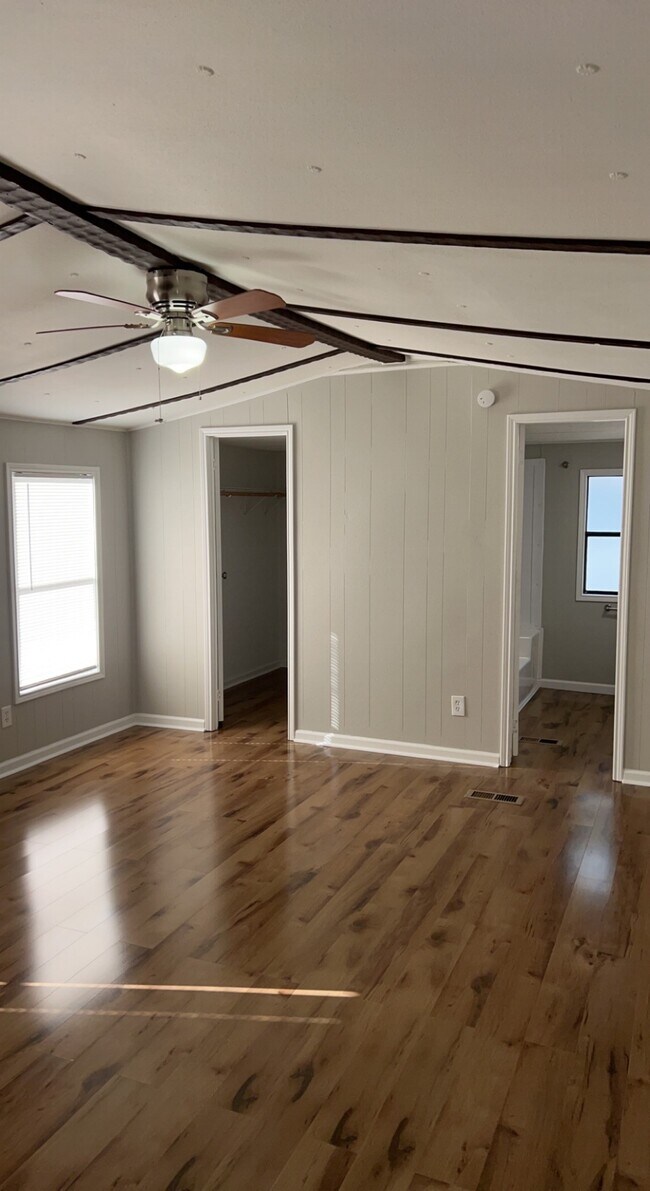 Photo - 213 Orange St