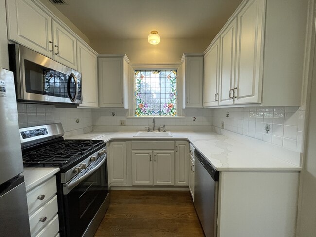 Photo - 3417 Plymouth Pl