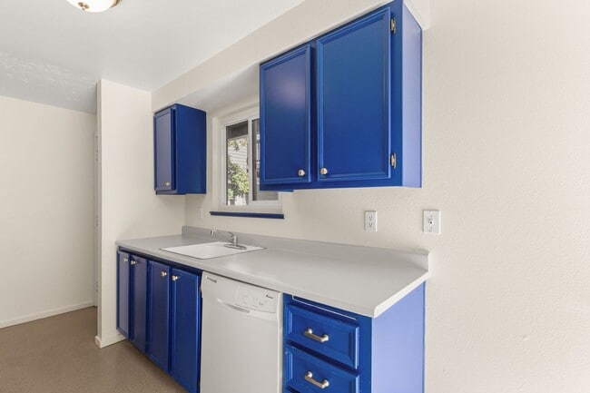 Photo - 2 bedroom, 1 bath near Mt. Tabor in SE Por...