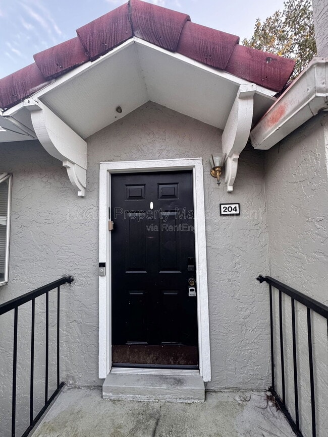 Photo - 930 Northern Dancer Way Unit 204