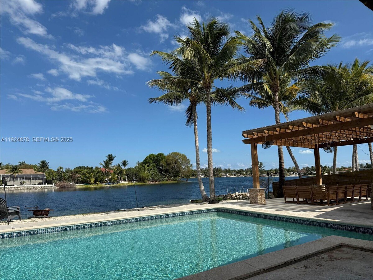 Photo - 19911 SW 82nd Pl