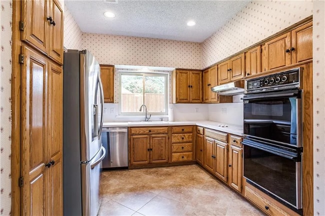 Photo - 1405 Ridgemoor Ln