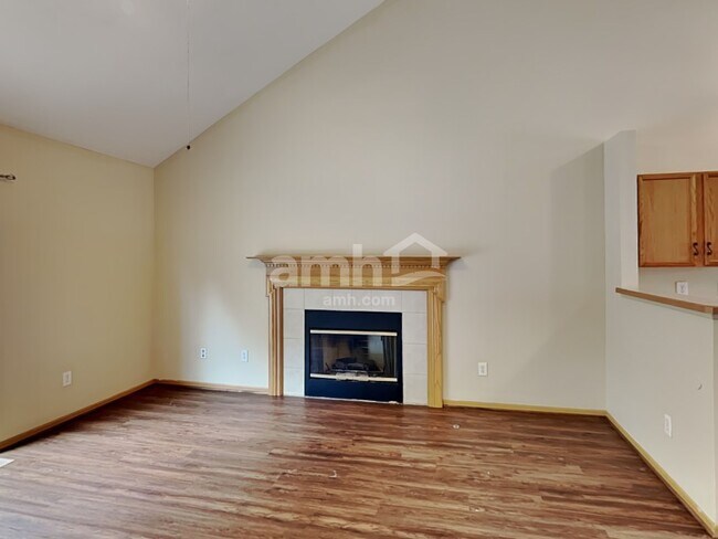 Photo - 5355 John Browning Drive