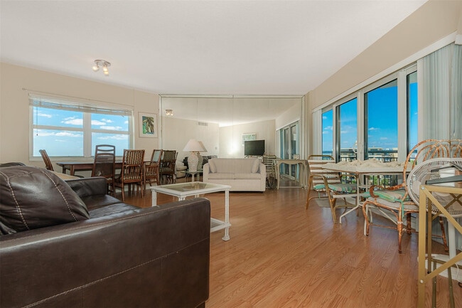 Photo - 710 N Ocean Blvd Unit 701