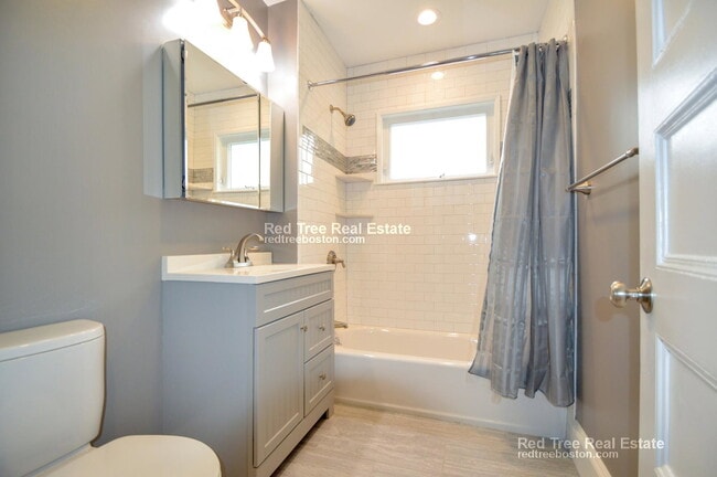 Photo - 62 Mapleton St Unidad 2