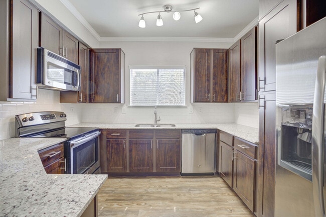 Apartamentos Somerset Townhomes — foto de la comunidad