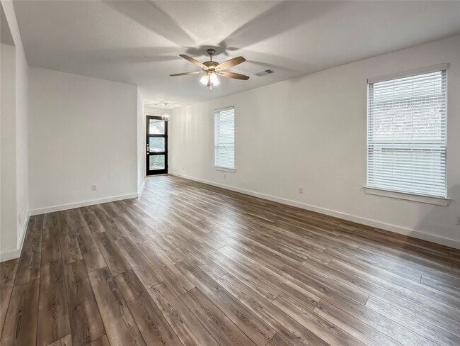 Photo - 432 Flowering Lotus Ct