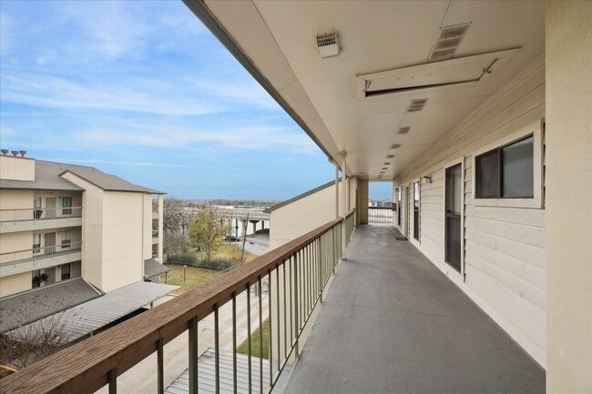 Photo - 18809 Egret Bay Blvd Unit 222