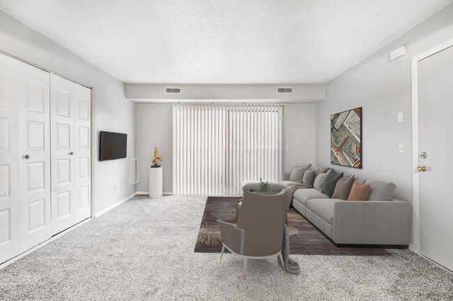 Villa Capri Apartments