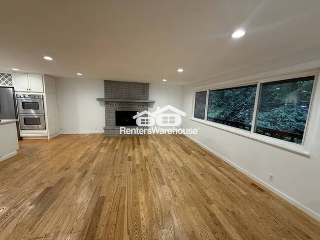 Photo - Available Now!