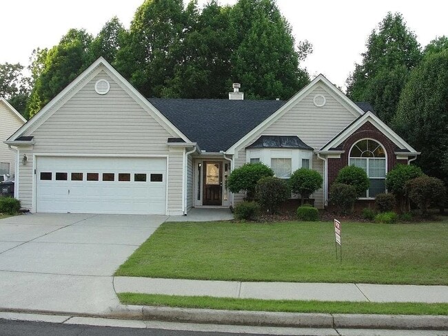 Building Photo - 285 Circle Rd