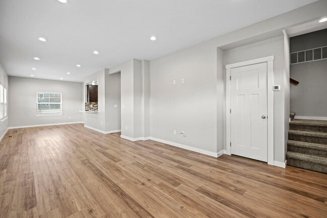 Photo - Introducing a Stunning 3 bedroom New Duplex! - Pets Welcome!