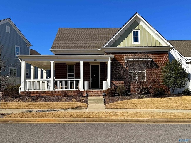 Photo - 216 St Louis St