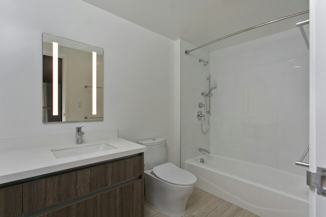 Photo - 1500 Rycroft St Unit 1009