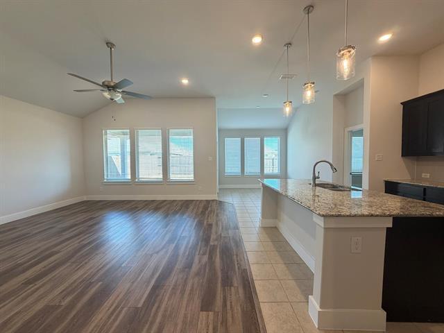 Photo - 613 Taylor Dr