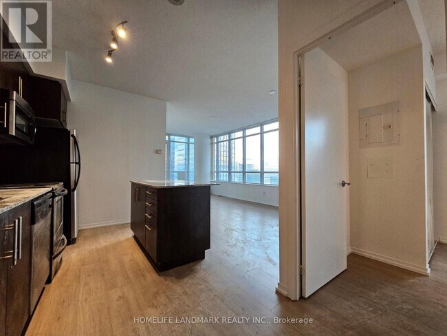 55 Bremner Blvd Unit 2410