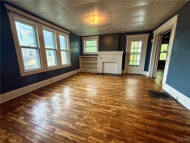 Photo - 78 Chedell Pl