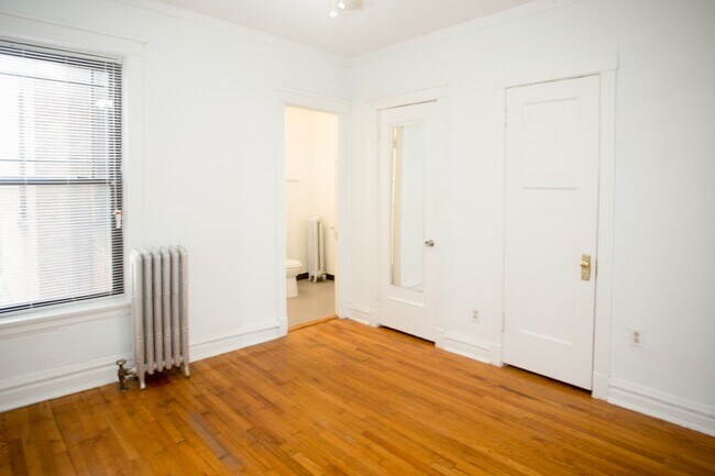 Photo - 5452 S. Ellis Avenue