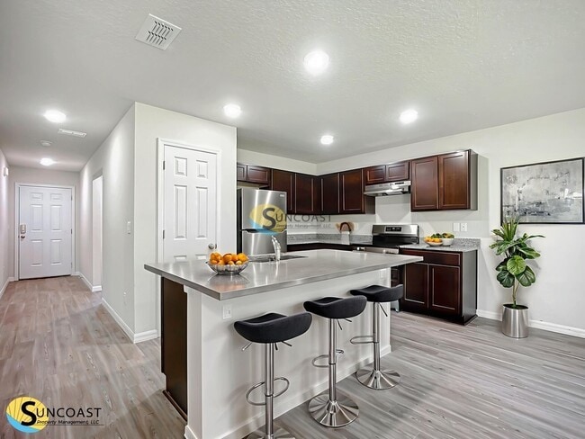 Photo - 10 Llobell Pl Unidad A