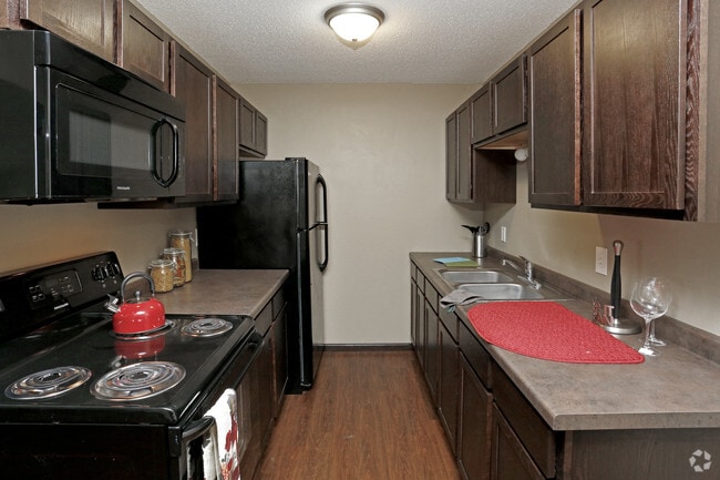 Photo - The Quarters