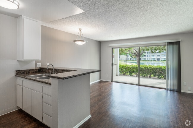 Studio, 1BA - Alsace - 541SF - Kitchen and Living Room