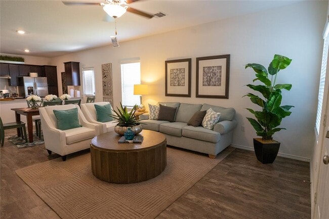 Photo - 7509 Ivy Trellis Trl House