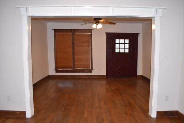 Entry Living Area - 1430 Hubert St