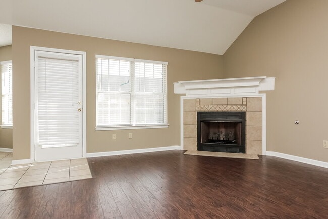 Photo - 7470 Jennifer Dr