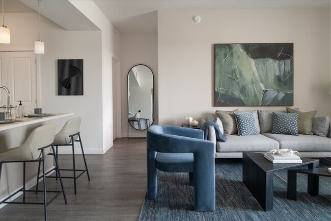 The Alary apartments — community photo - The Alary