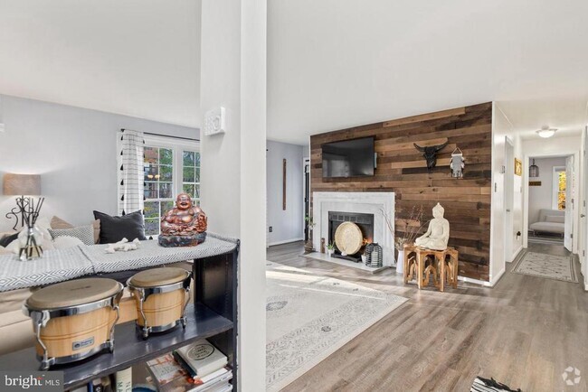 Building Photo - 11717 Karbon Hill Ct Unit 708B Rental