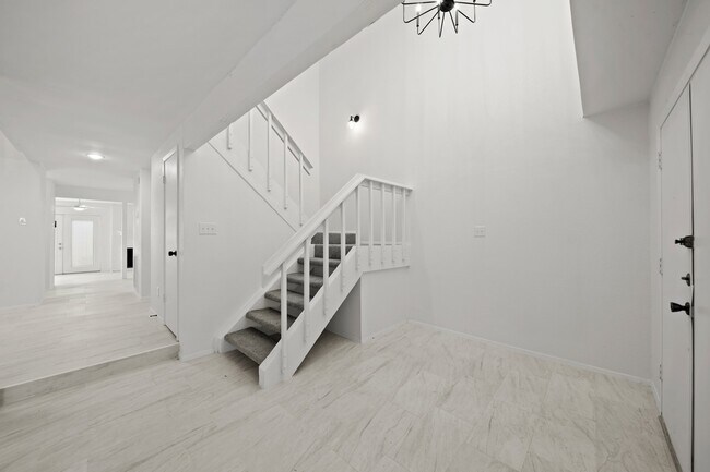 Photo - 11650 Village Pl Dr Unit 302