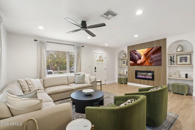 Photo - 3515 E Piccadilly Rd