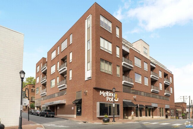 Building Photo - 112 South Street East Unit 3D Rental