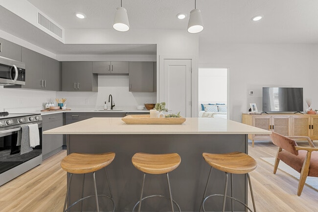 2 Bed 2 Bath