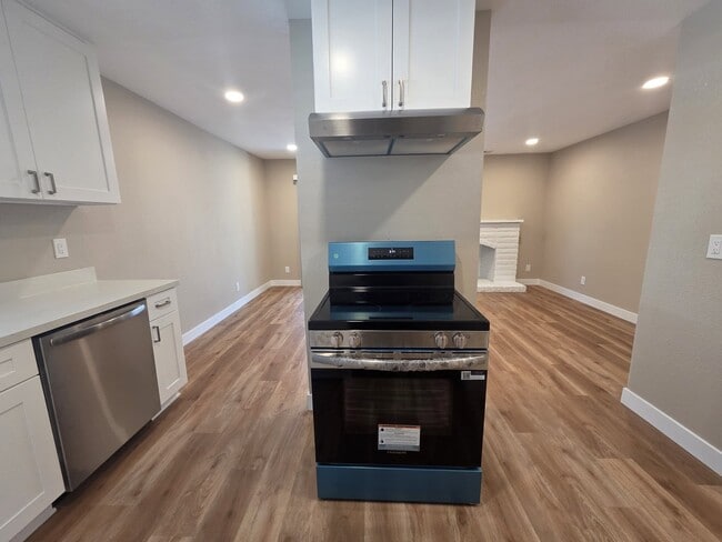 Photo - 1337 Cottonwood Dr