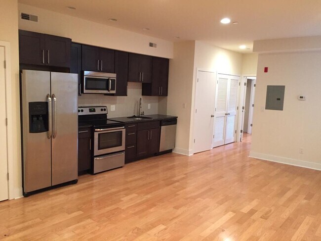 Photo - 1612 South St