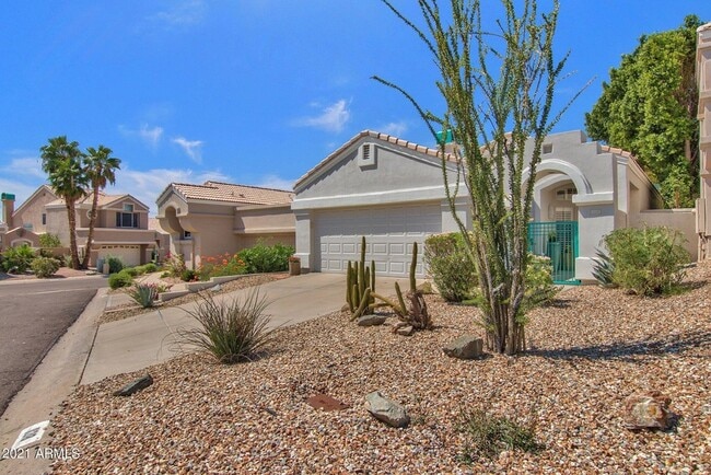 Building Photo - 1138 E Amberwood Dr Rental