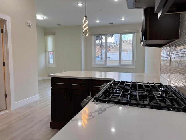 Photo - 527 Union Ave Unit 1D