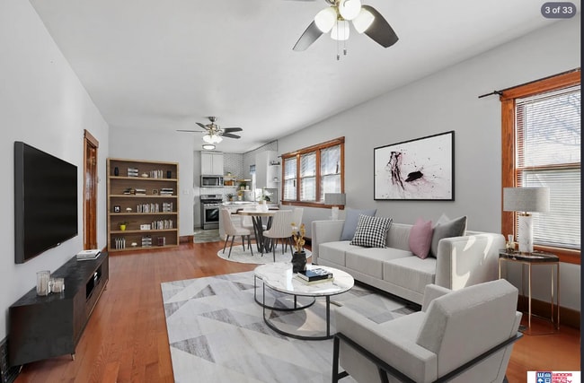 Photo - 2024 Dudley St