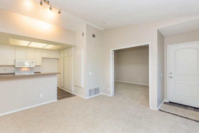 Photo - Emerald Court Apartment Homes