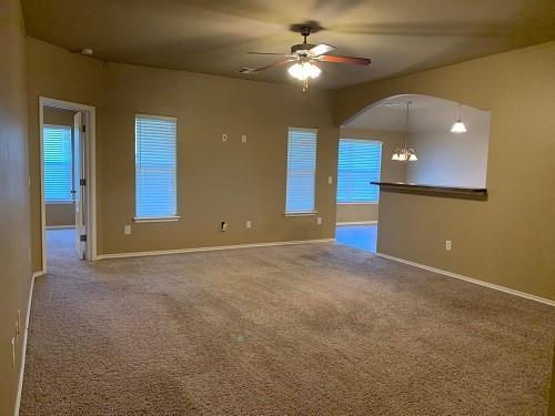 Photo - 605 E Juniper Ln
