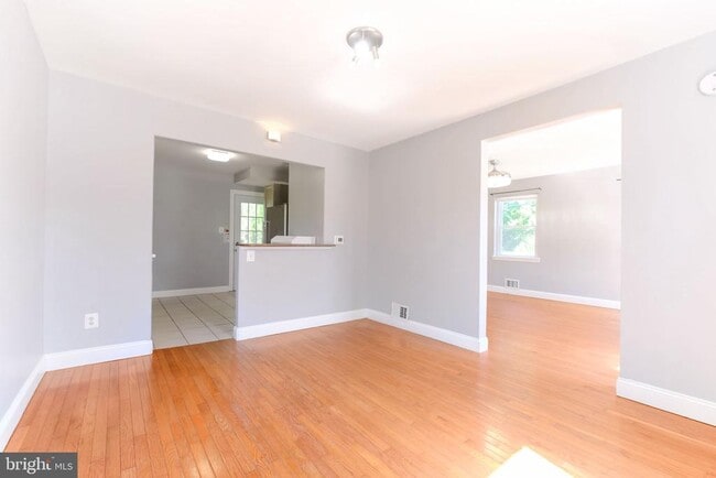 Photo - 2600 Arvin St