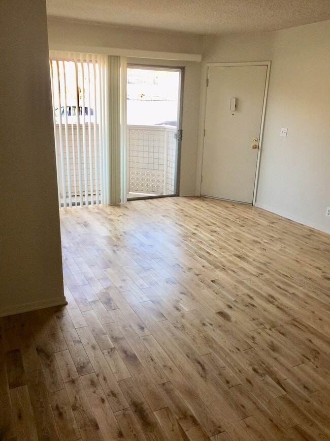 Photo - 1400 Brockton Ave